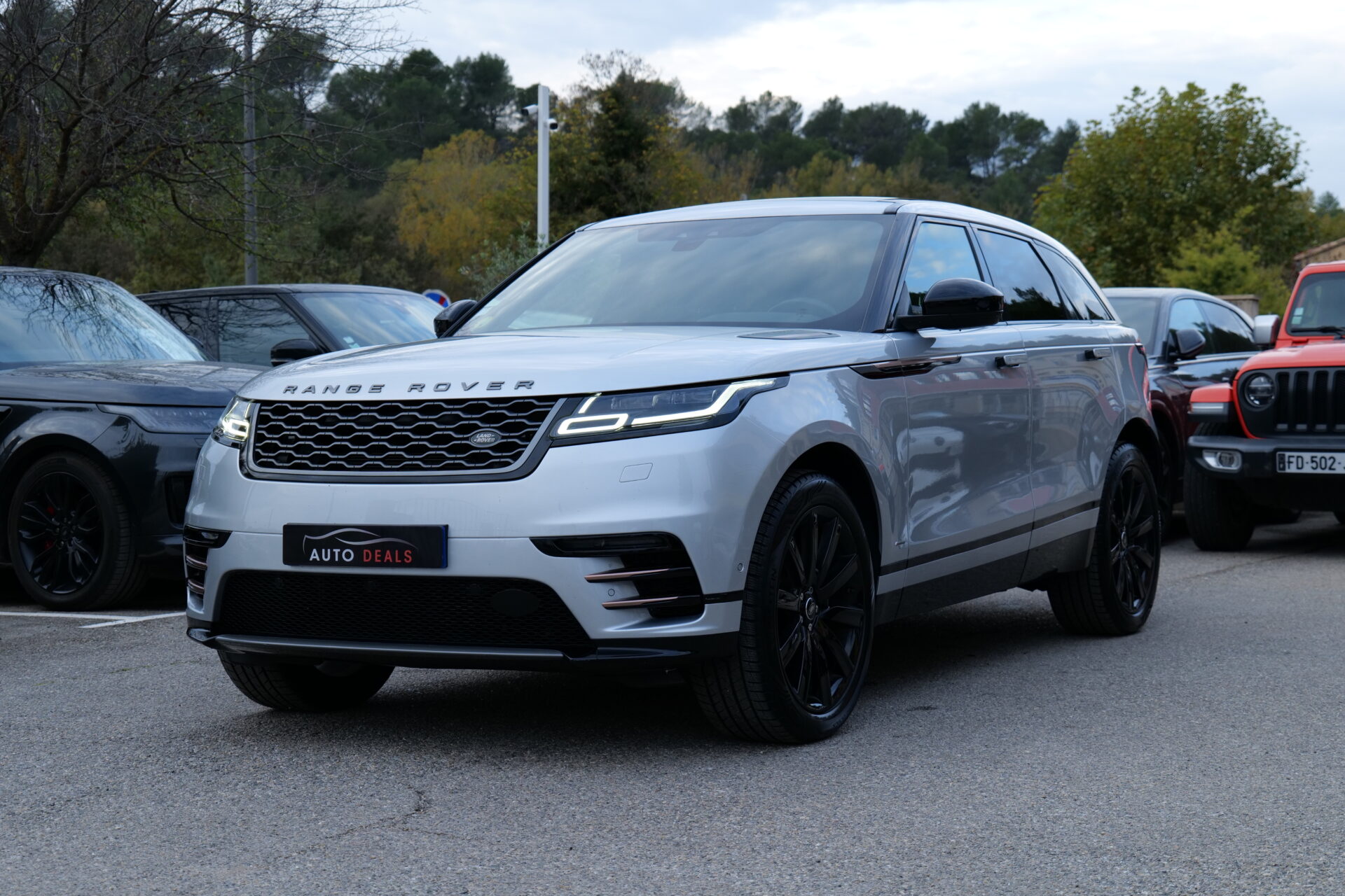 LAND ROVER RANGE ROVER VELAR 2.0 D 180 CH 4WD HSE R-DYNAMIC AUTO